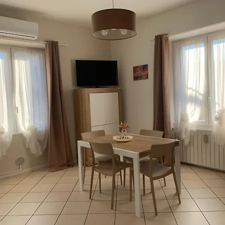 Lory's House Апартаменты Бергамо