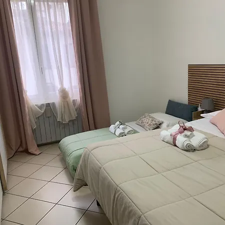 Апартаменты Lory's House *